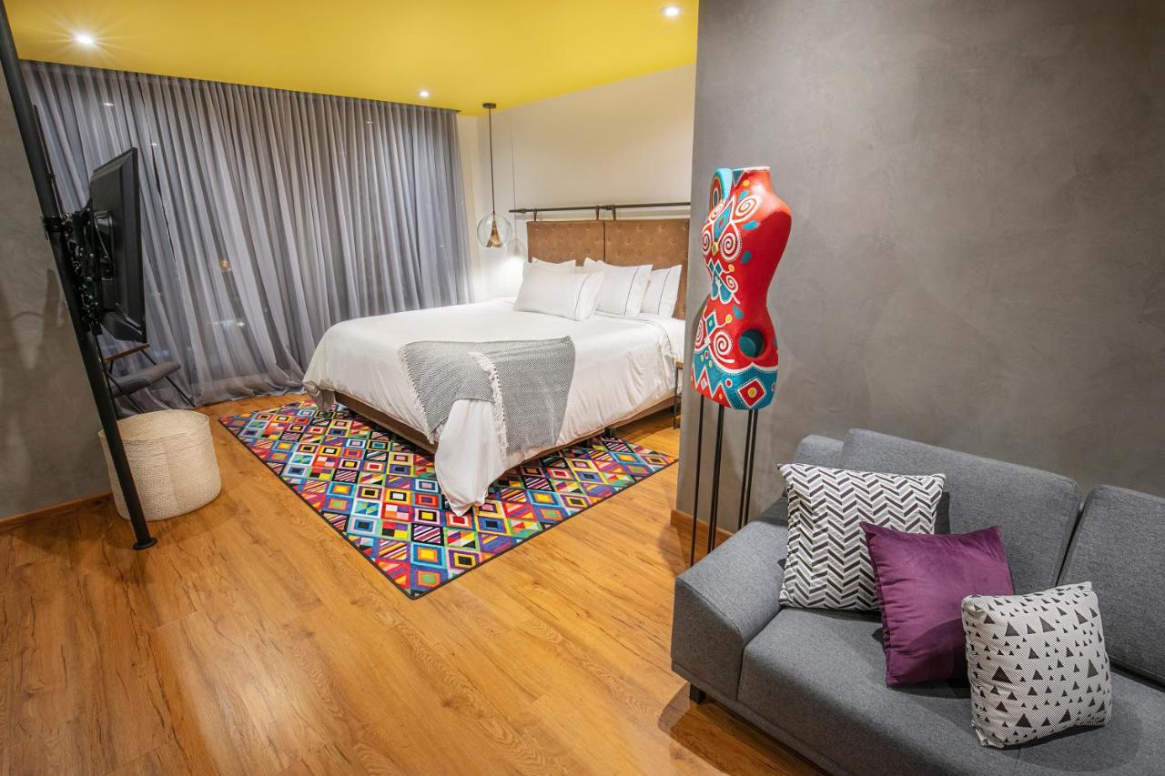 Hotel V1501 パスト エクステリア 写真 A bedroom at the hotel